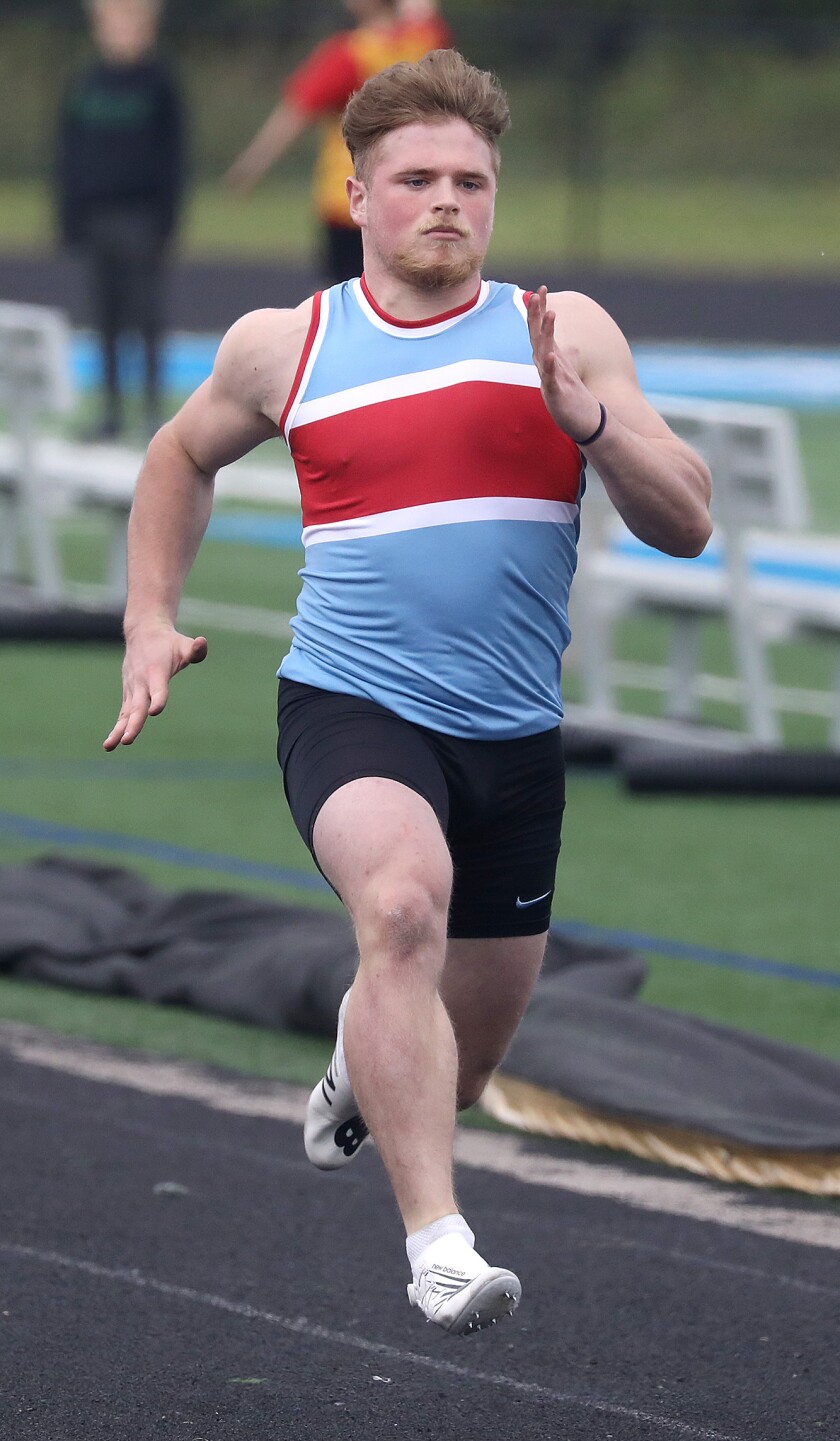 052121.s.st.SHStrack3.jpg