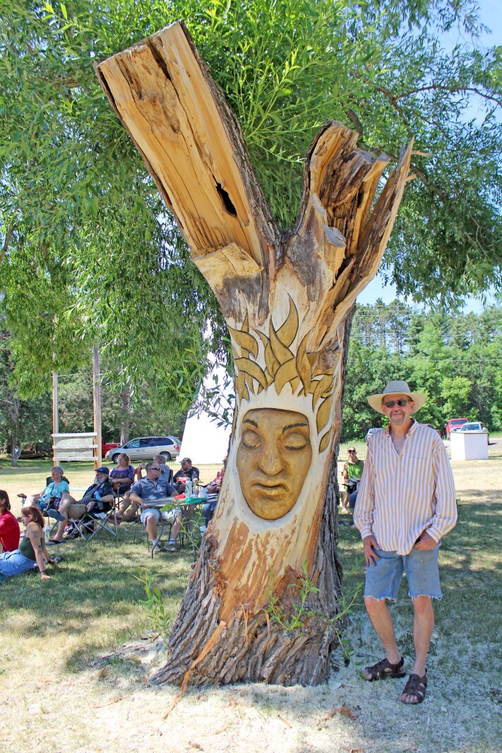 Windfall tree gets makeover for Nevis Sites ’n Bites - Park Rapids ...
