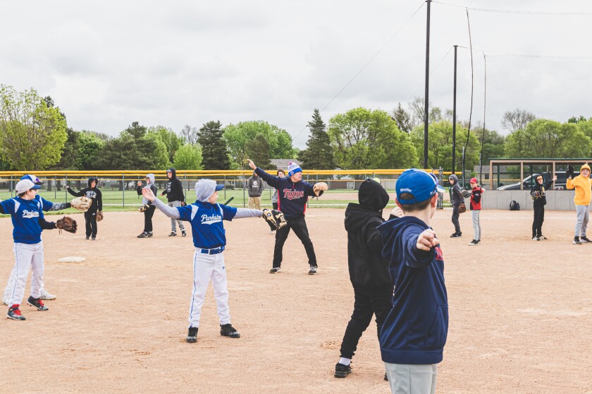 5-21-22TwinsBaseballCamp-4.jpg