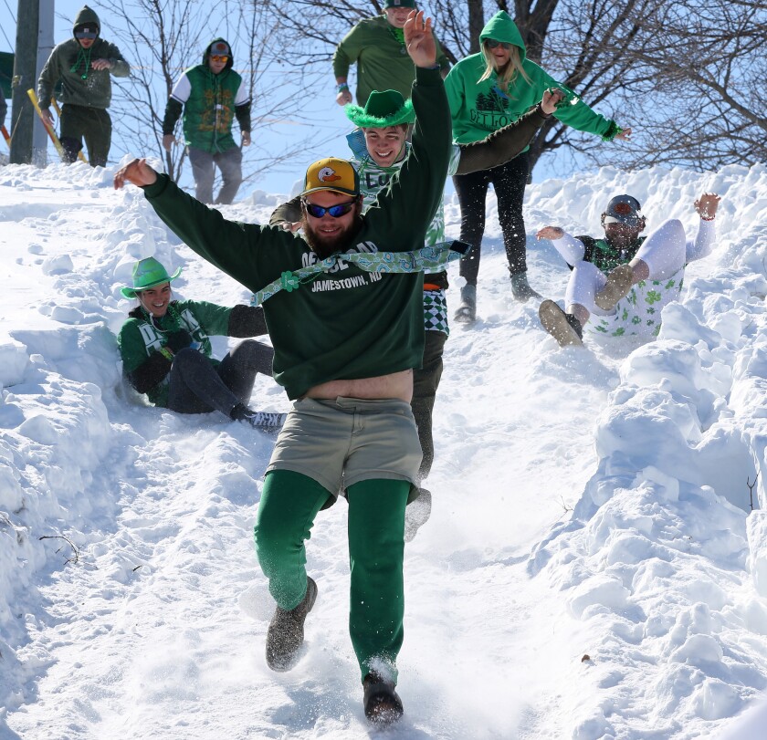 At least 800 people participate in 44th Annual Runnin O' the Green