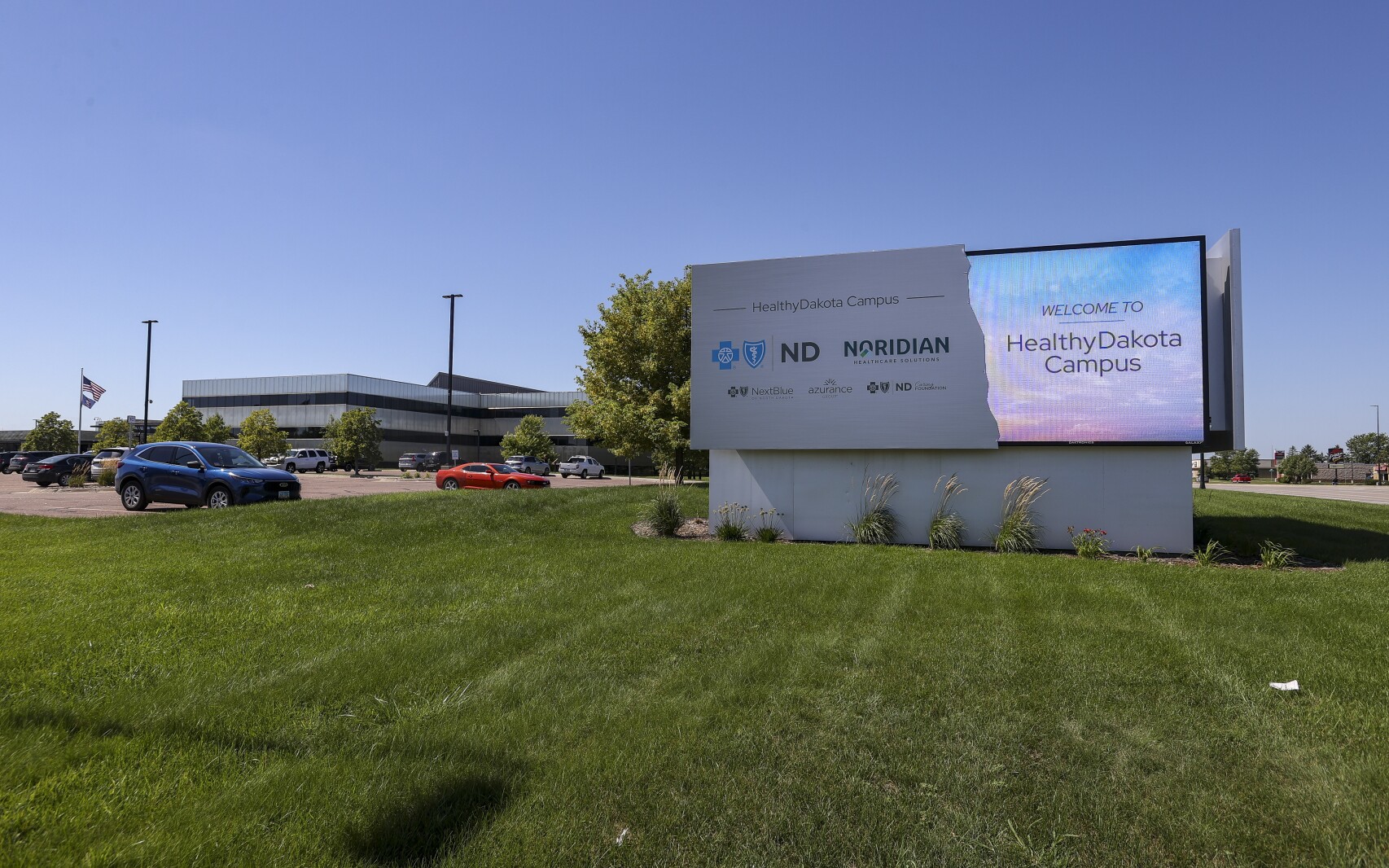 Blue Cross Blue Shield of North Dakota pursues affiliation with Oregon health care company