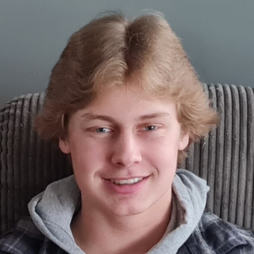 Caleb Reyelts 2023 Boys All-Area Hockey Team - Duluth News Tribune | News, weather ...