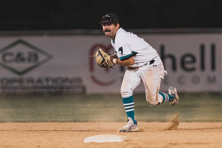 8-5-22StateAmateurBaseballDimock-EmeryvHartford-Humboldt-55.jpg