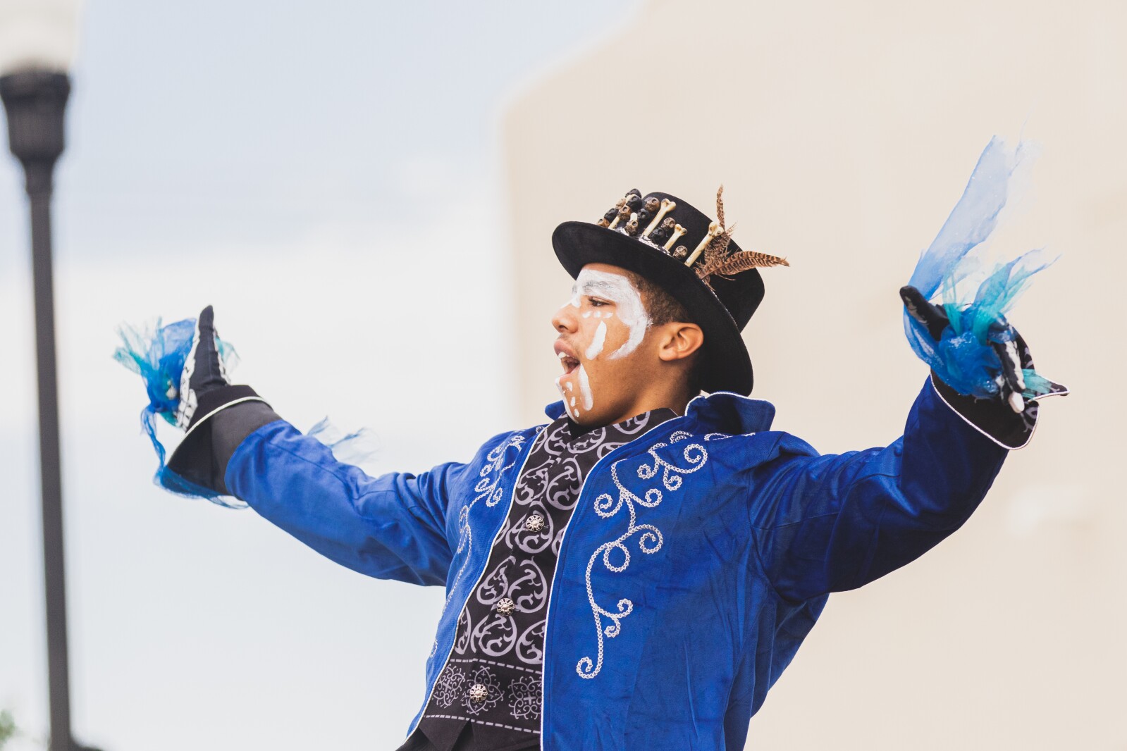 10-1-22DWUBlue&WhiteDaysParade-10.jpg