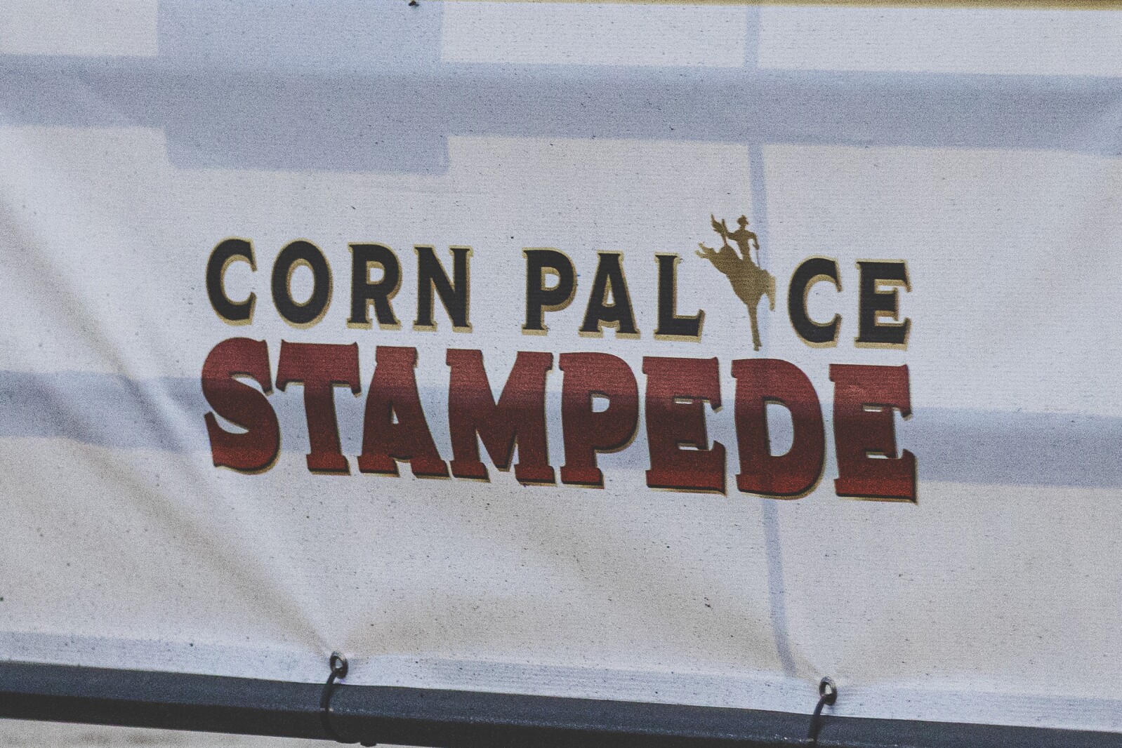 Parade marshal, hall of fame honorees announced for Corn Palace ...