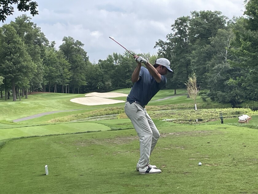 Hank Sogge Tees na 14. jamce v úterý 22. července 2025 během druhého kola 122. MGA State Amateur Championship v Classic v Madden's Resort.