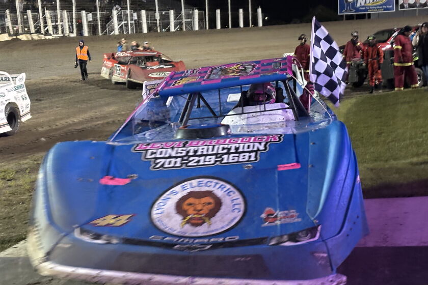 John Seitz Racing Cole Schill captures dramatic 92-lap Seitz late model memorial win ...