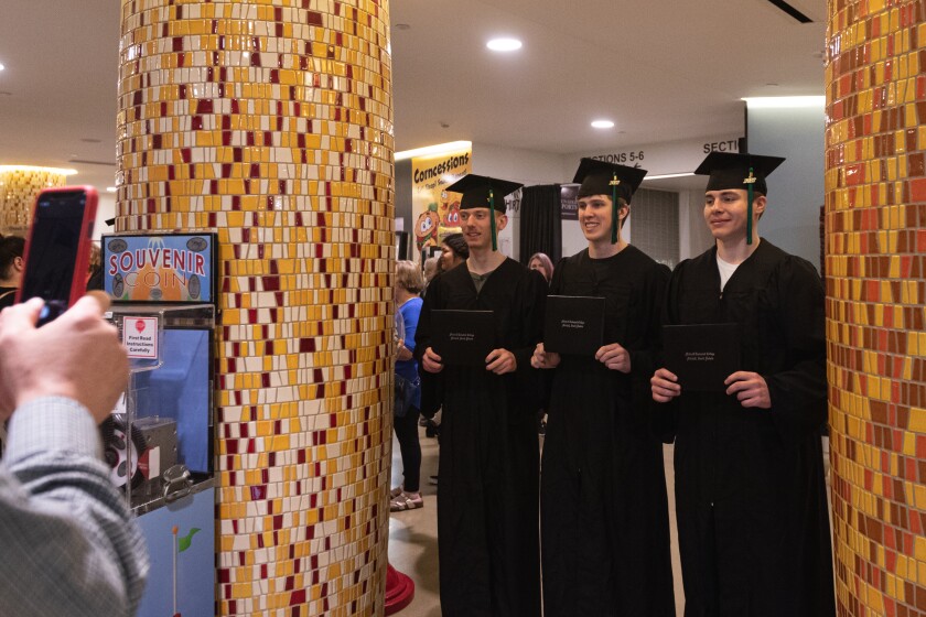 MTC2022Graduation-8.jpg