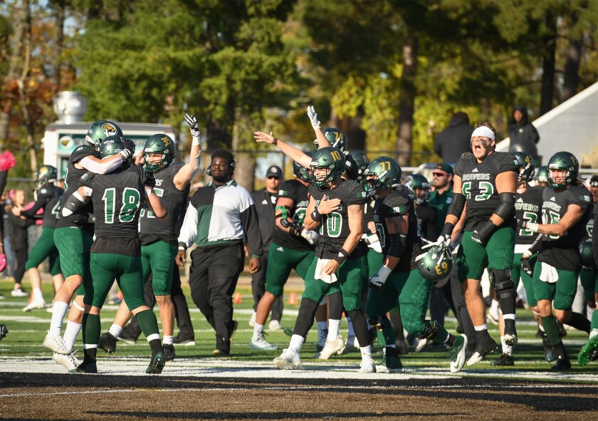 102021.S.BP.BSUFOOT Post game celebration.jpg