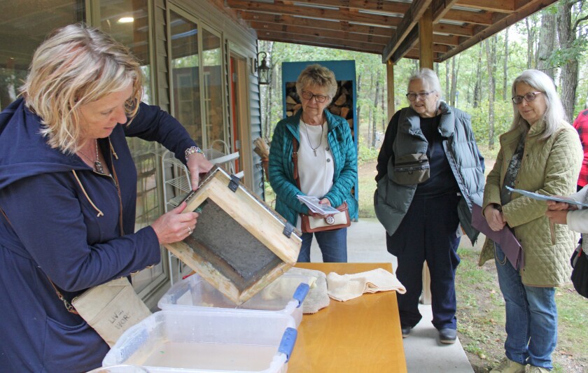 092822.N.PRE.ArtLeapCathyMayerPapermaking.jpg
