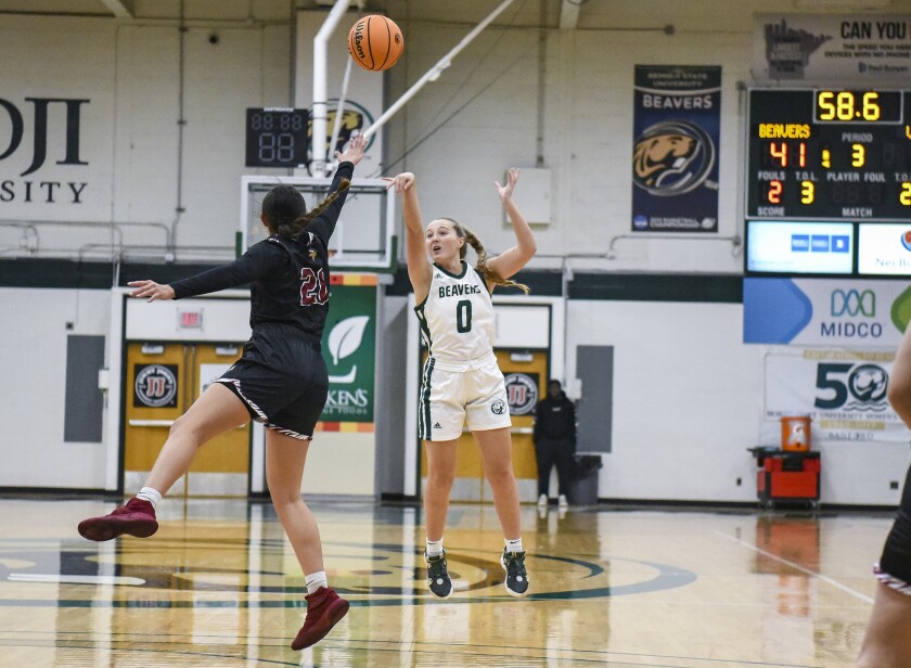 111222.S.BP.BSUWBB Erin Barrette.jpg