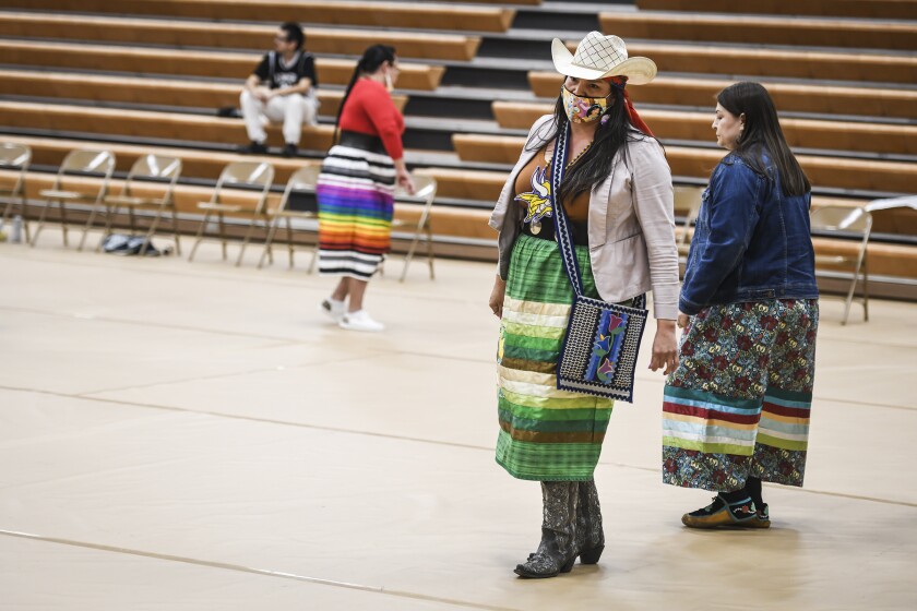 041322.N.BP.ROUNDDANCE - 8.jpg