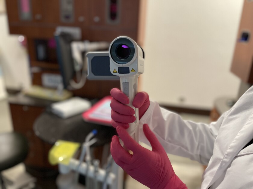 The VELscope, pictured above, is a revolutionary device using chemiluminescent and autofluorescent LED light sources that can detect cancer two years sooner.
