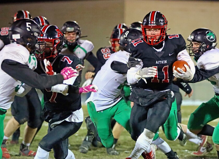 111220.S.BD.AitkinFootball4.jpg