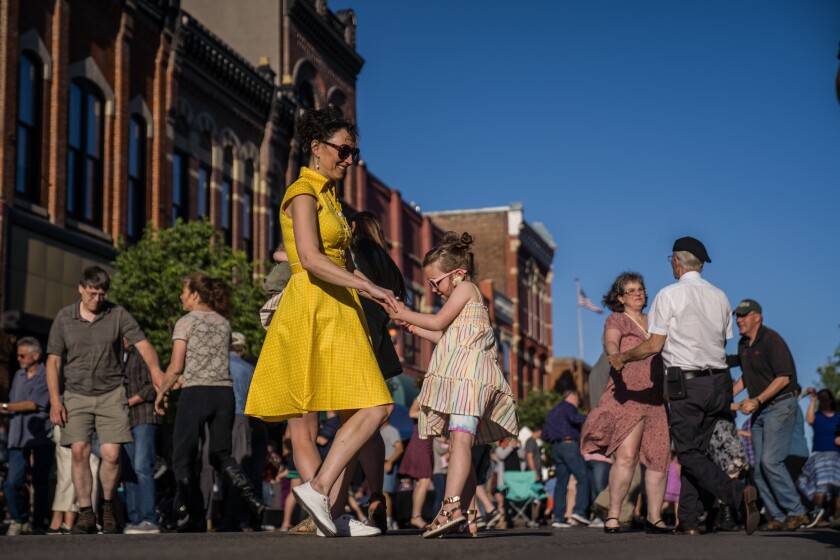 Swinging in the Street