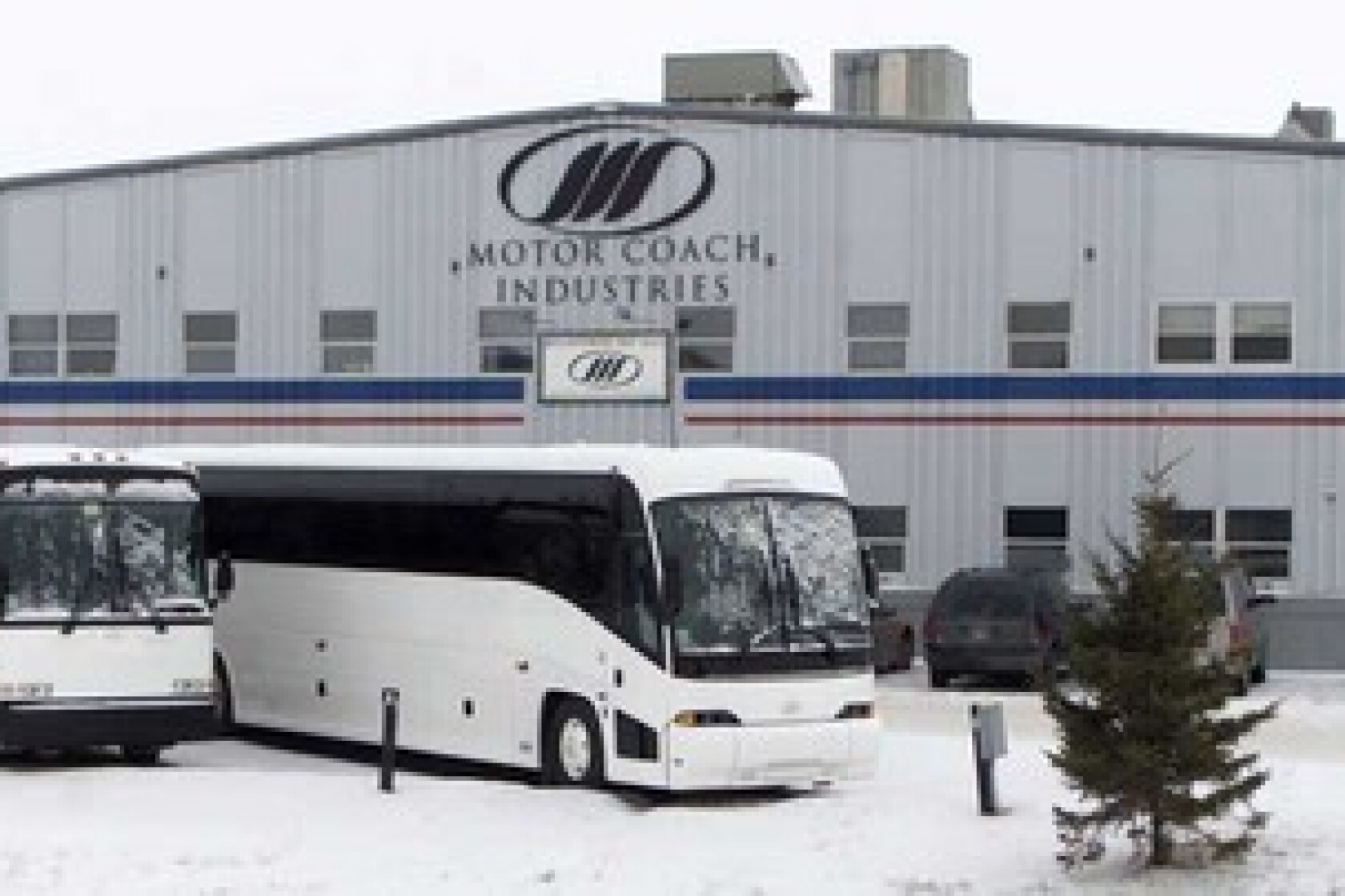 North Dakota's congressional delegation asks Motor Coach to reconsider