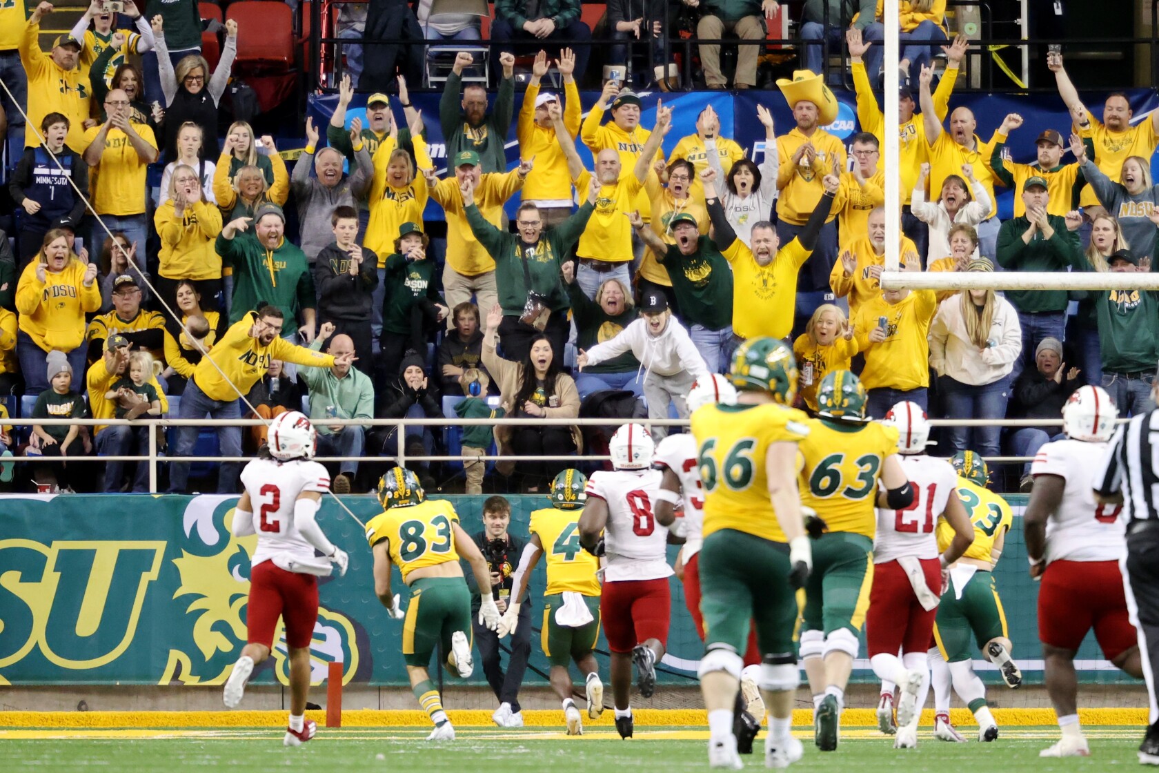 Bison hold off Incarnate Word, earn trip to 10th FCS championship game