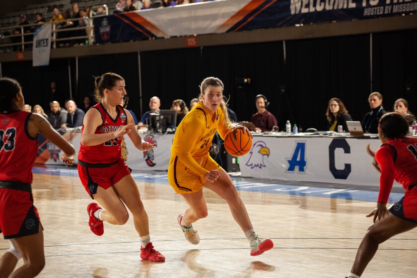 Elite Eight Game 1 Day 2-152.jpg
