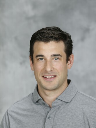 Assistant coach Garrett Raboin Gophers mug 19-20.jpg