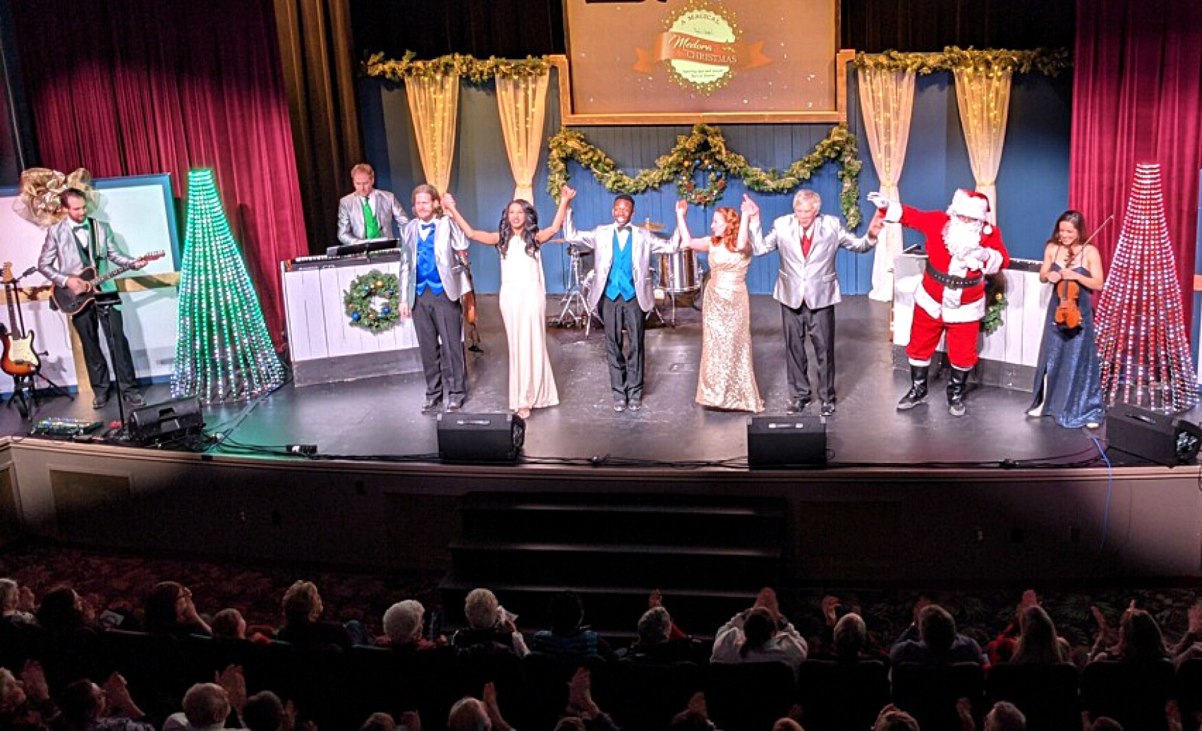 Medora Christmas show to bring classic holiday songs, familiar faces to