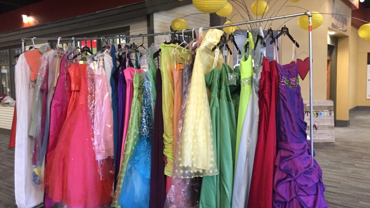 prom dresses grand forks Pink Prom Dresses in Grand Forks, ND