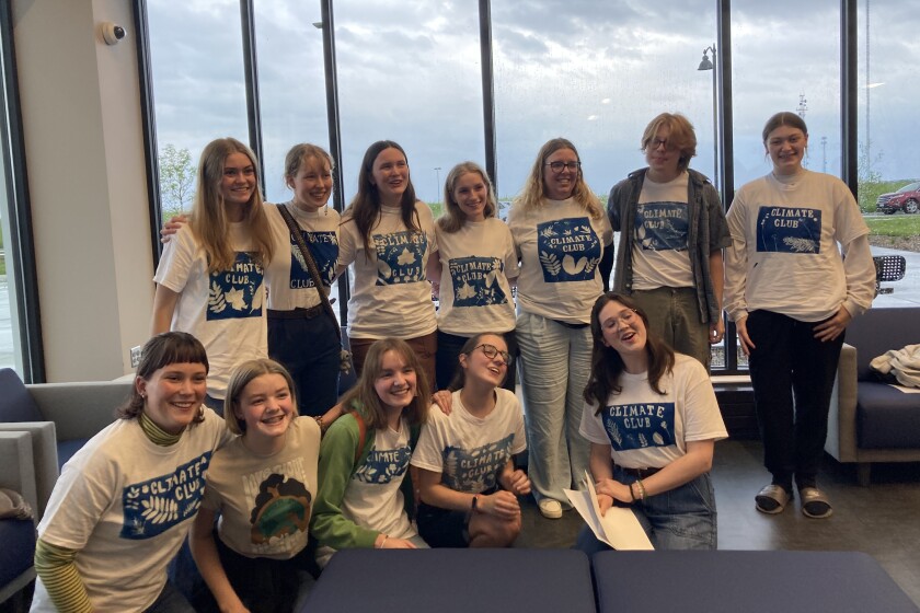 Duluth students make case for solar power - Duluth News Tribune