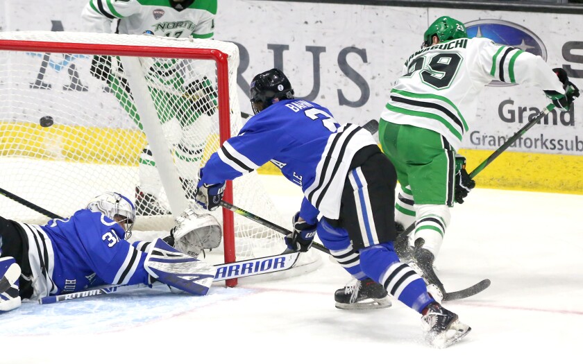 Chillliwack Chiefs grad Jordan Kawaguchi leads North Dakota to conference  championship - Agassiz-Harrison Observer