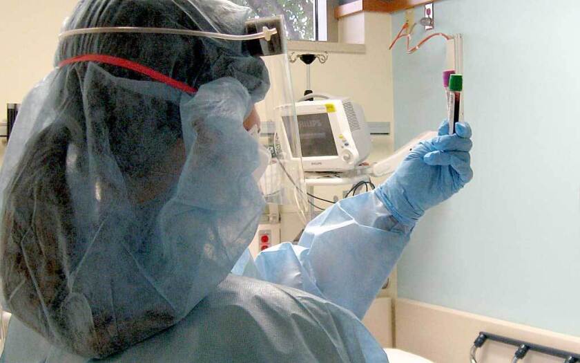 1193328+1004_ebola-prep2.jpg
