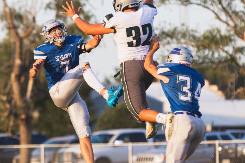 9-2-22PrepFootballClark-Willow LakevsBridgewater-Emery-Ethan-29.jpg