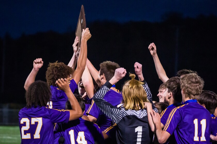 101921-LOURDES-DOVER-EYOTA-CHAMPIONSHIP-SOCCER-1117.jpg