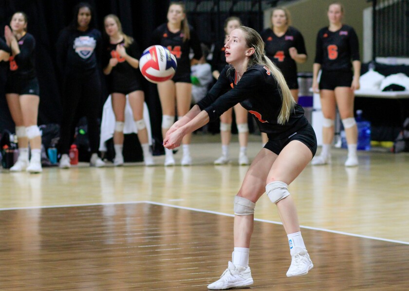 UJ VB Holen 2019 nationals.jpg
