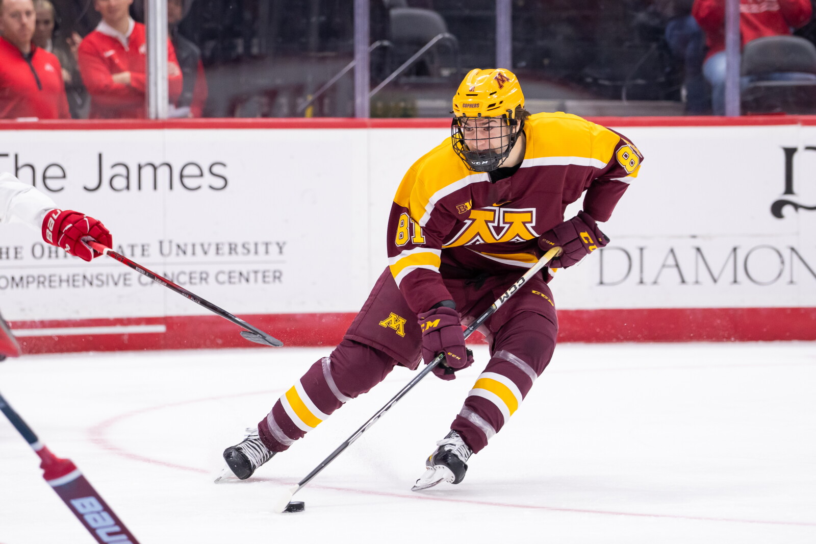 Carl Fish Jimmy Snuggerud's first-period show helps Gophers escape upset-minded ...