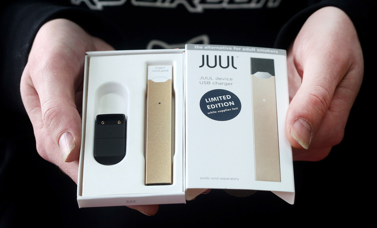 Are Juuls in your school? Popular e-cigarettes alarming health officials Are Juuls in your school? Popular e-cigarettes alarming health officials