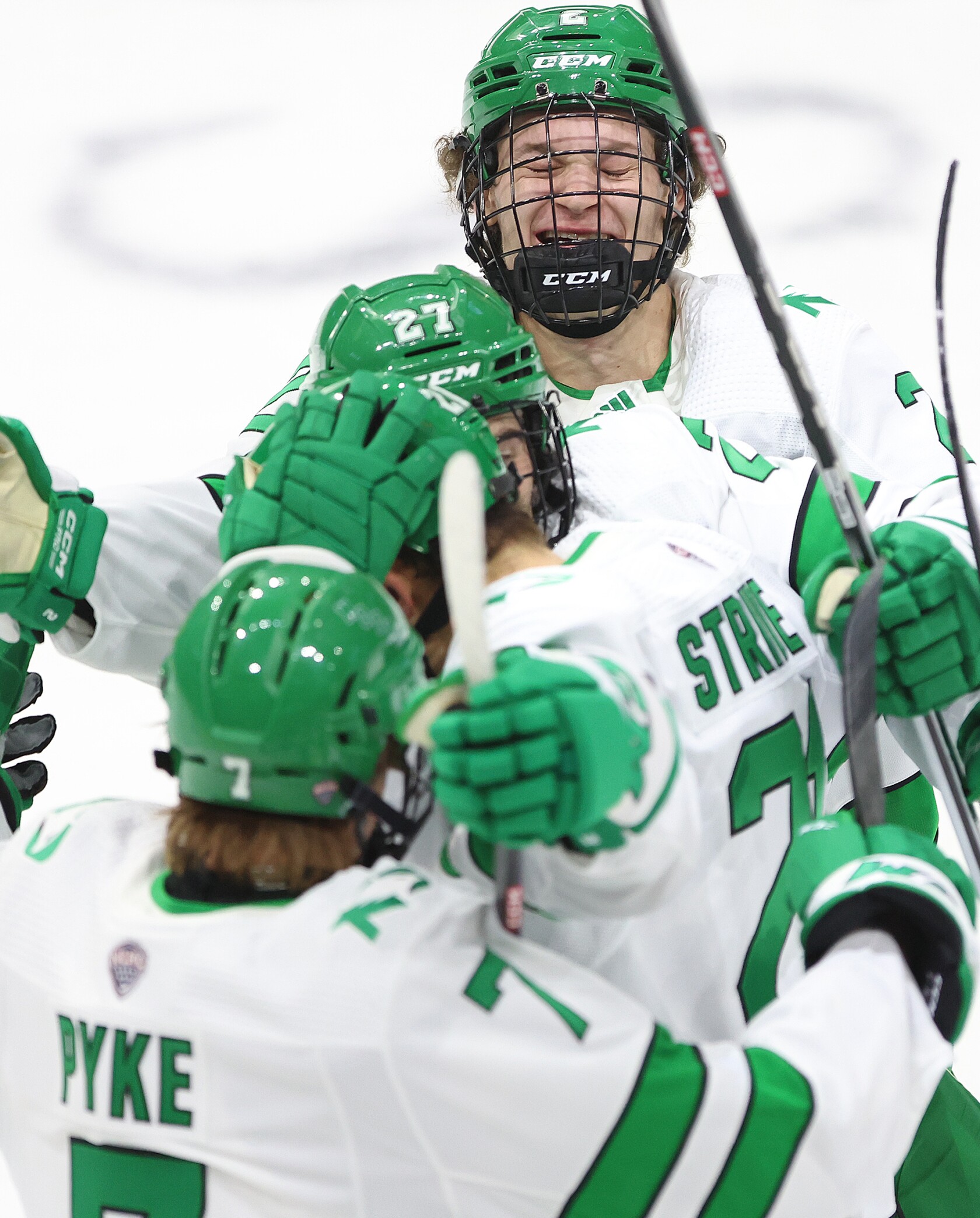 North Dakota natives deliver key goals in UND #39 s win over Bemidji State North Dakota natives deliver key goals in UND #39 s win over Bemidji State