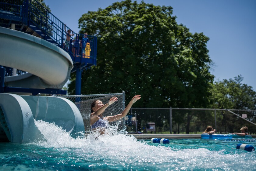 Soldiers Field Swimming Pool