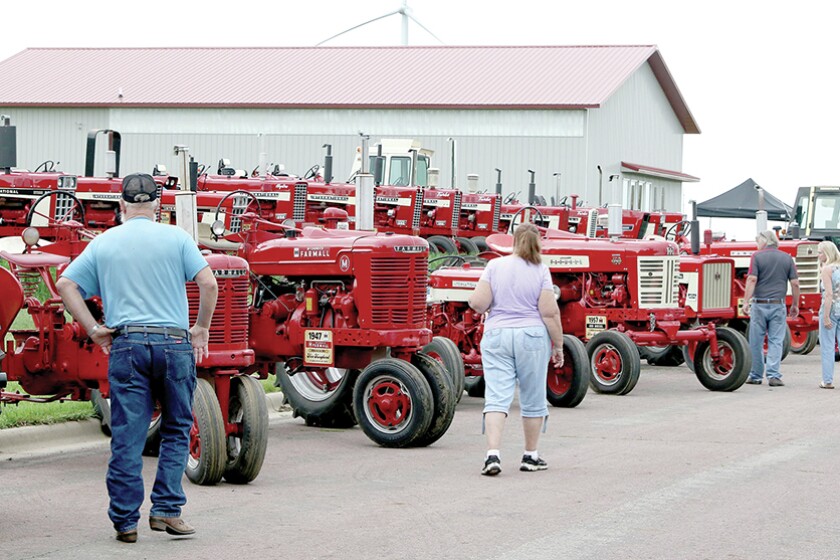2617253+Lakefield Tractor show rgb.jpg