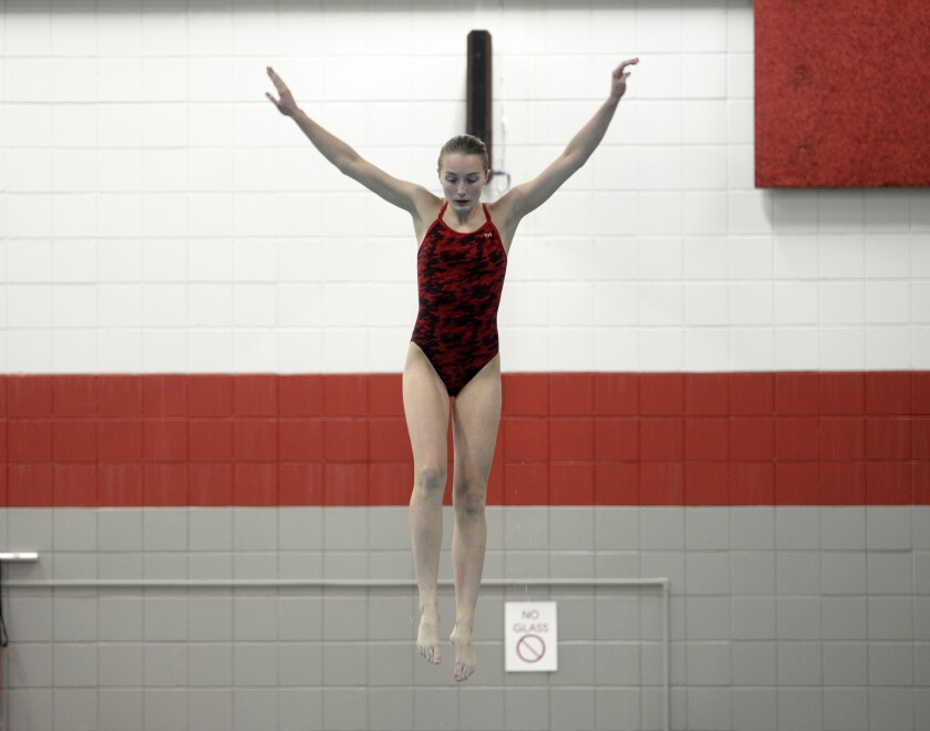 092922.S.WCT.CARDINALS.SWIMMING.PORTIIN.jpg