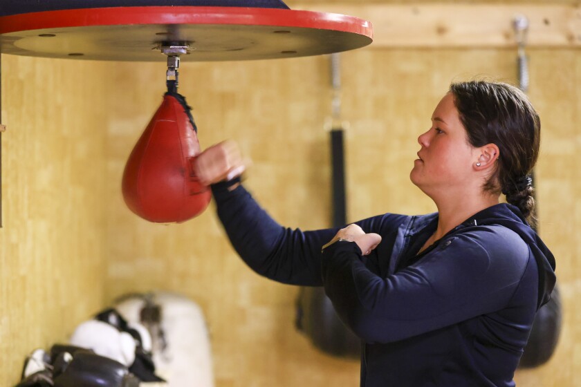 DULUTH PROFESSIONAL FEMALE BOXER