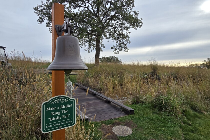 10-6-25LittleDarlingPar3 No. 7 birdie bell.jpg