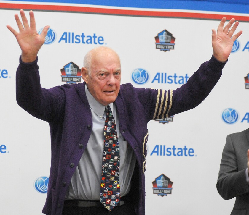 Lendário treinador do Minnesota Vikings, Bud Grant morre aos 95