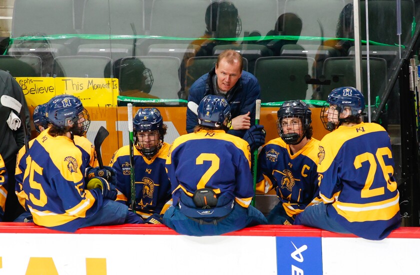 Warroad vs Mahtomedi_0402.jpg