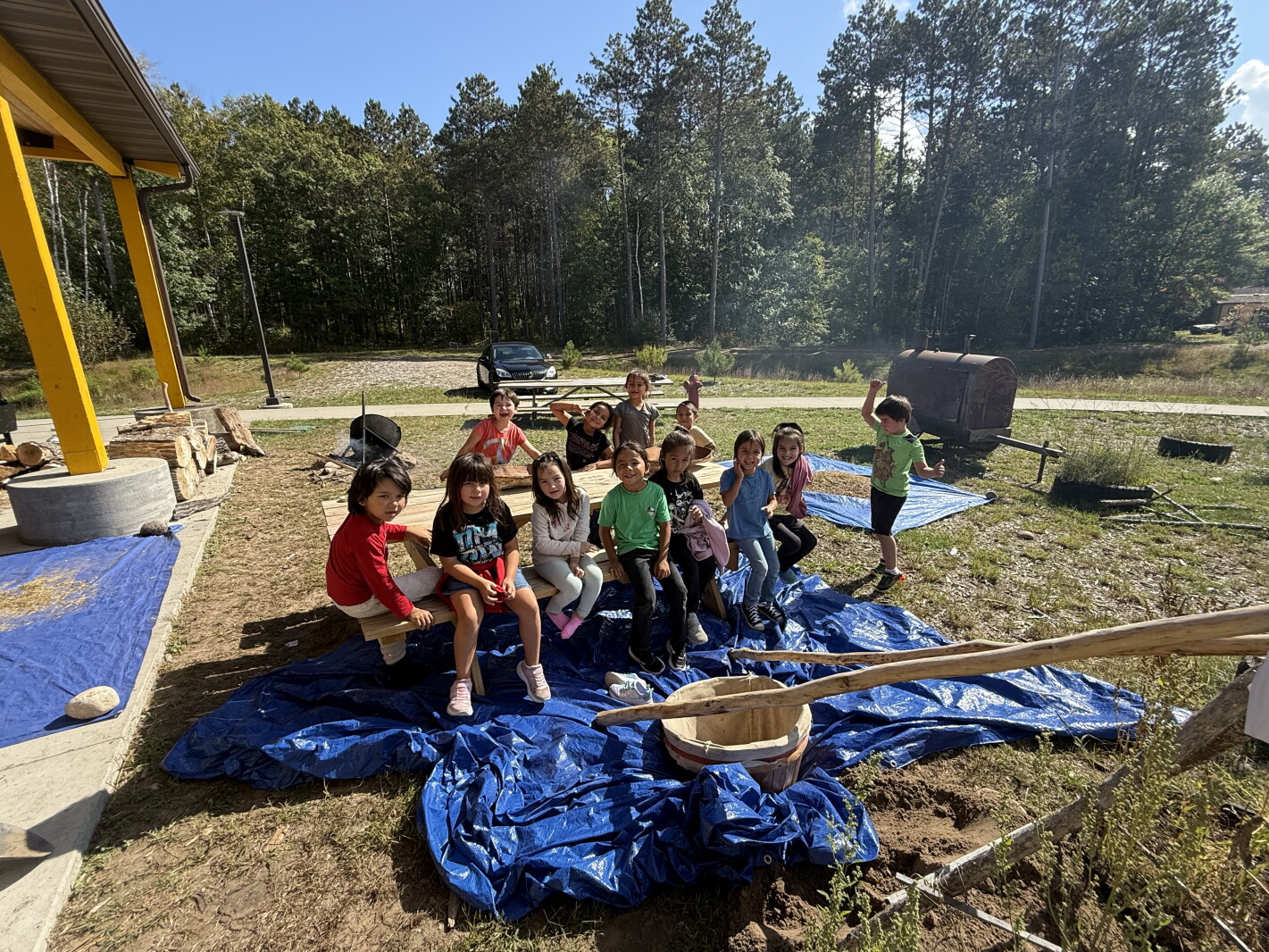 Children Wild Ricing Bug-O-Nay-Ge-Shig students participate in wild ricing process - The ...