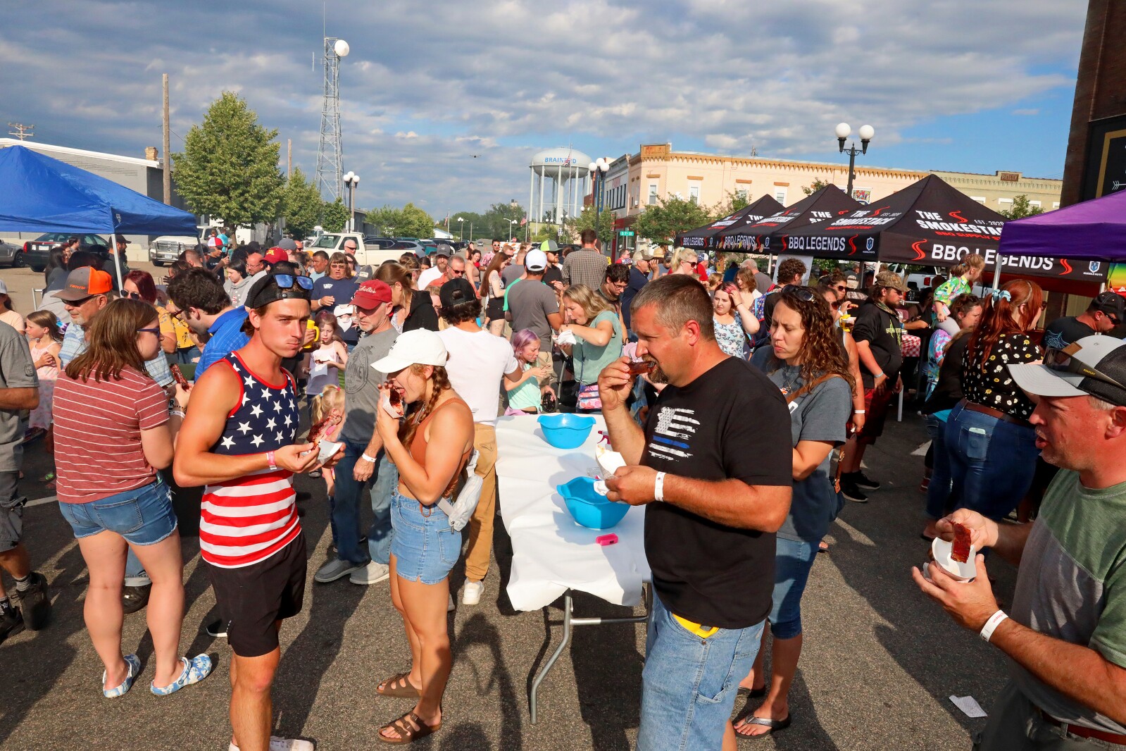 People enjoy Cub Foods Rib Fest during the Brainerd Jaycees Street Fest.