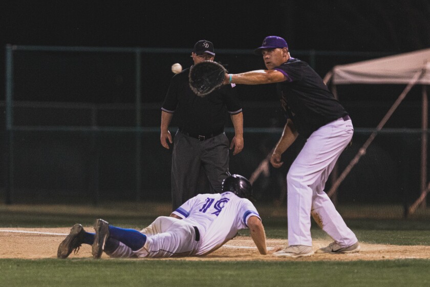 8-3-22StateAmateurBaseballGarretson-Plankinton-21.jpg