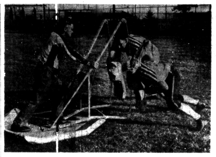 092322.N.ST.Past.Football.jpg
