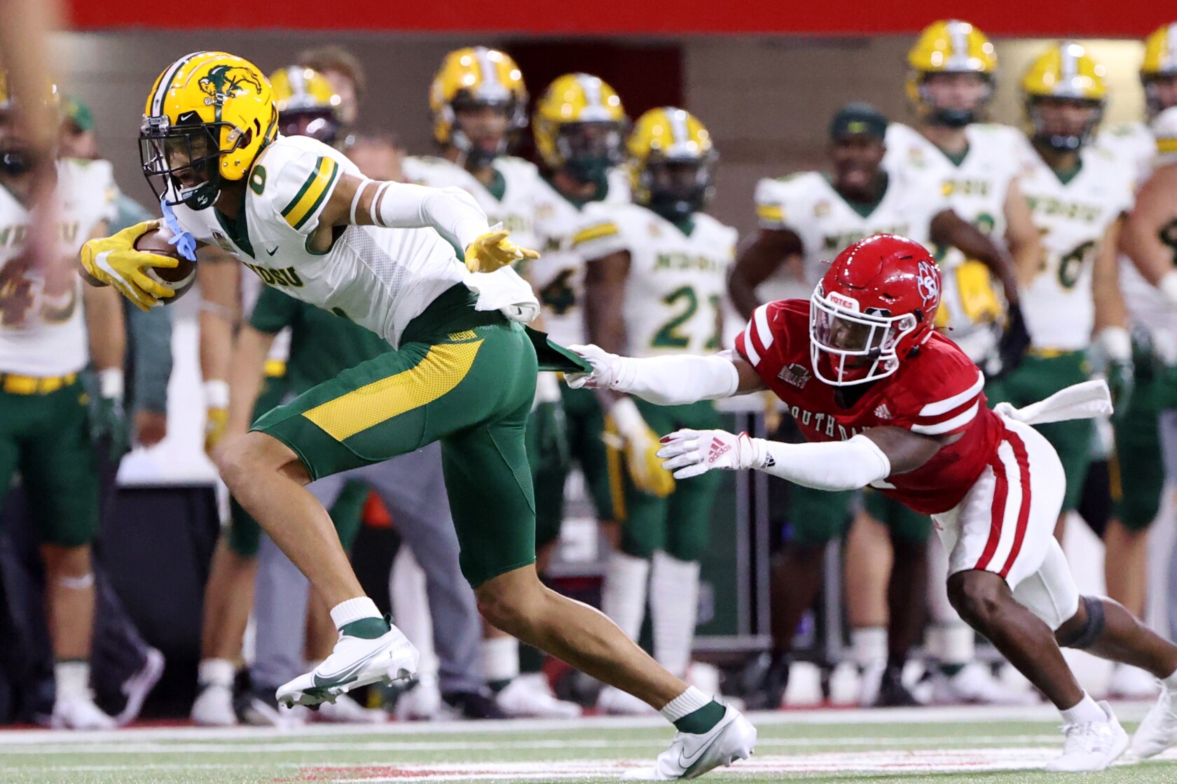 PHOTOS: Scenes from Bison football conference-opening road victory at ...