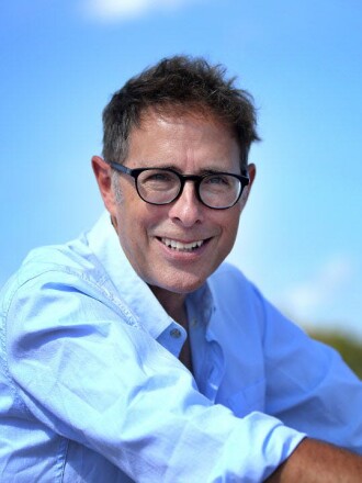 Leif Enger.jpg