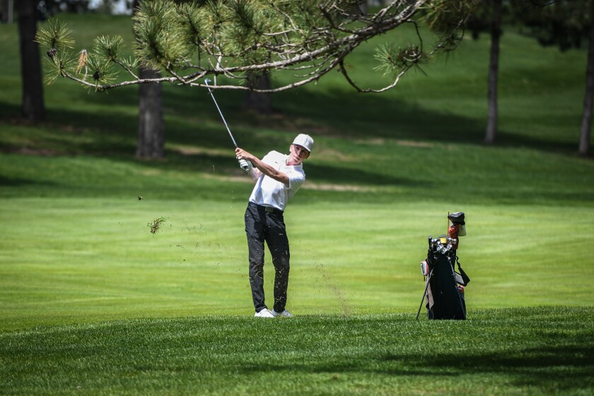 052822.S.BP.BHSBGOLF NICK YAVAROW.jpg