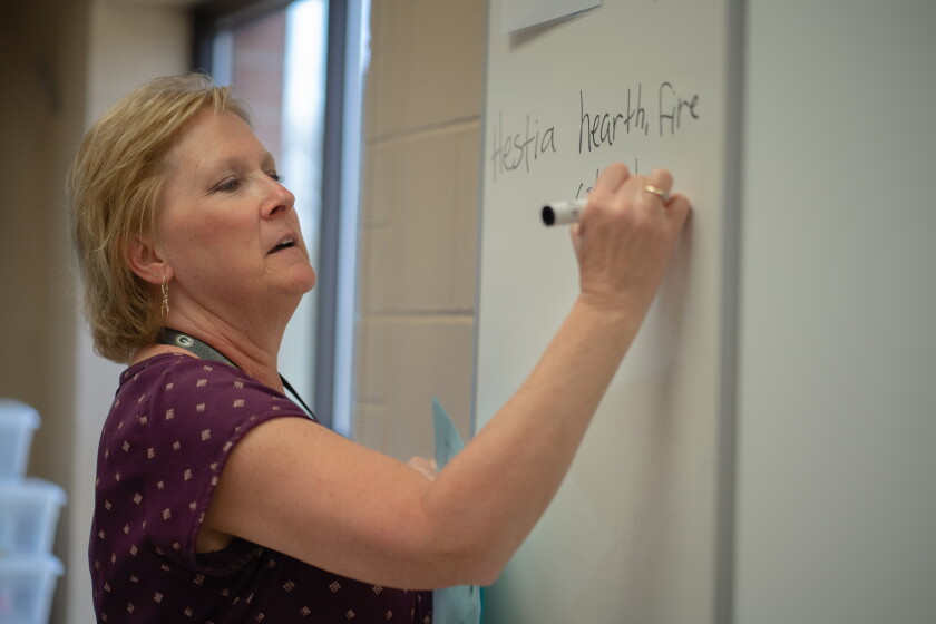 Learning like It s 1999 RPS Students Return To Low tech Classrooms learning-like-it-s-1999-rps-students-return-to-low-tech-classrooms