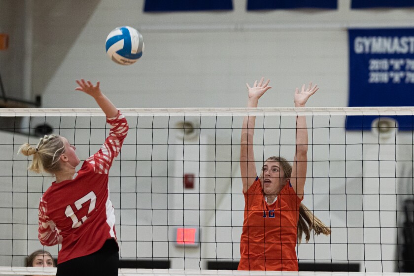 8-25-22VolleyballChamberlainvsParkston-16.jpg
